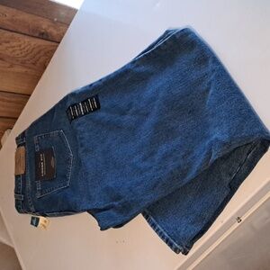 Eddie Bauer's Loose Fit Blue Jeans Size 16 Regular